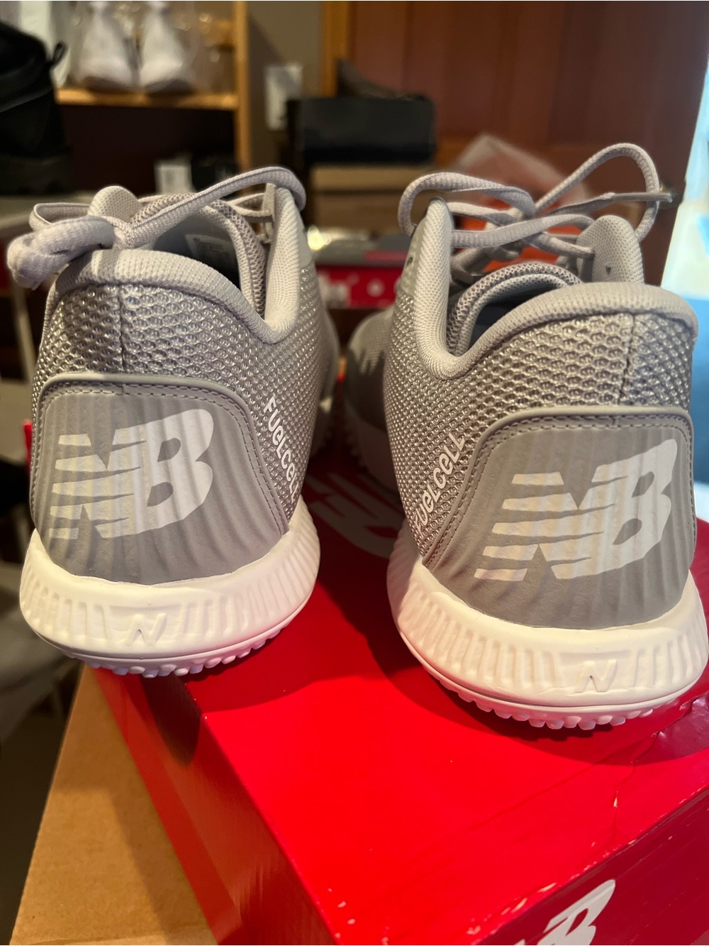 New Balance FUELCELL 4040v7 Tirf Trainer Sneakers Light Grey - Picture 3 of 6